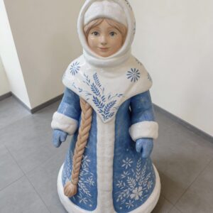 Декоративная скульптура "Снегурочка в синем"